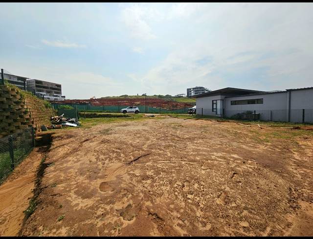 692M² VACANT LAND FOR SALE IN SIBAYA PRECINCT